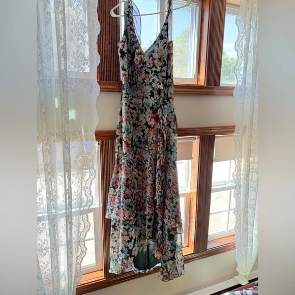 NWT Lulus Radiant Hunter Green Floral Print Chiffon Maxi Dress - Picture 8 of 12